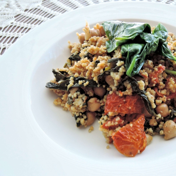 Curried Couscous with Spinach and Chickpeas