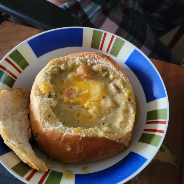 Italian Bread Bowls
