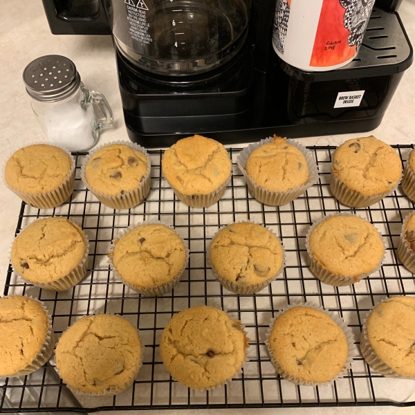 Peanut Butter and Chocolate Chip Cupcakes