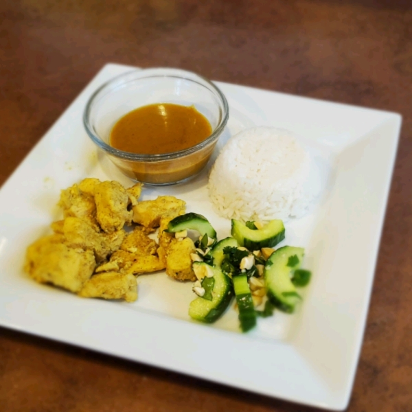 Chicken Satay With Peanut Sauce