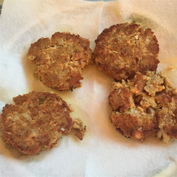 Salmon Cakes by Melt® Buttery Spread
