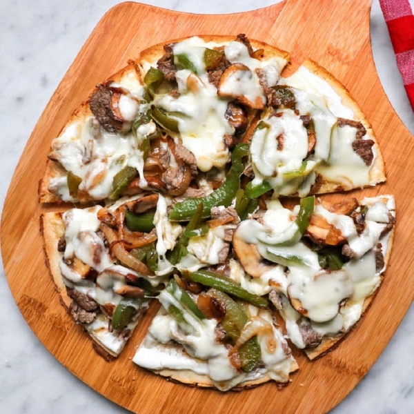Keto Philly Cheesesteak Pizza