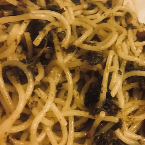 Fire-Roasted Tomato and Spinach Pasta