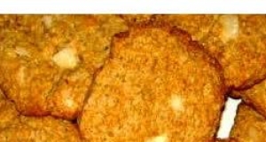 Sue's Oatmeal Macadamia Nut Cookies