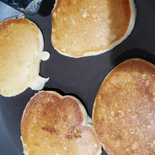 Mom's Buttermilk Pancakes