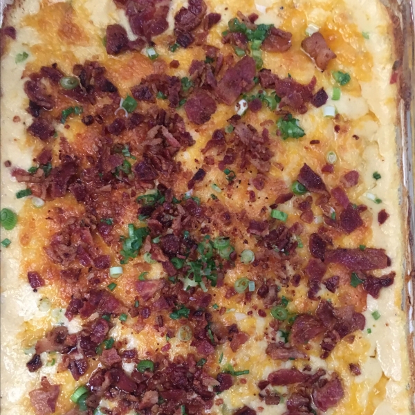 Cheesy Chicken and Potato Casserole