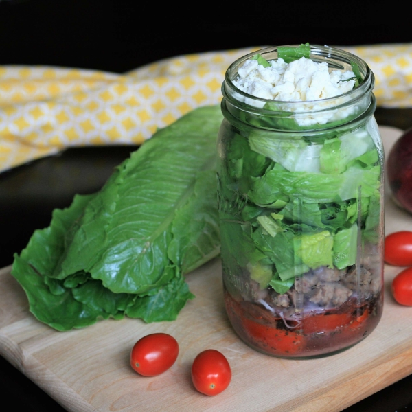 Greek Mason Jar Steak Salad