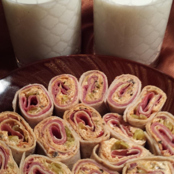 After School Antipasto Pinwheel Sandwiches