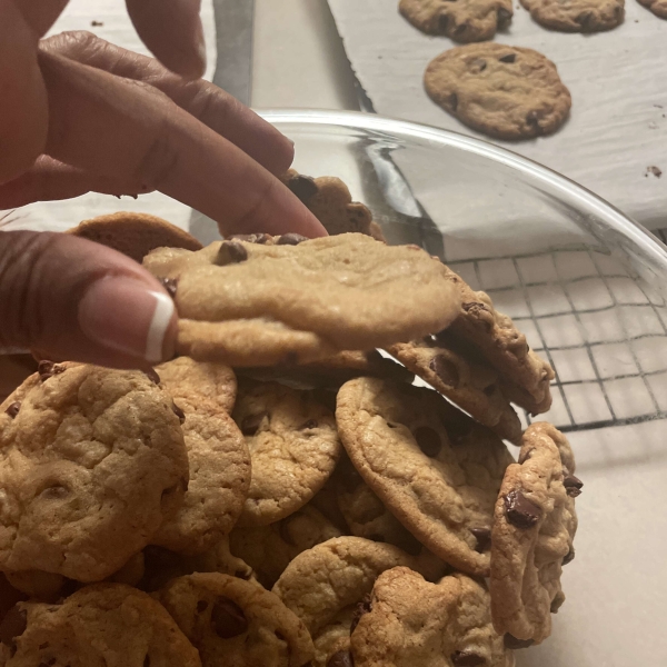 Best Big, Fat, Chewy Chocolate Chip Cookie