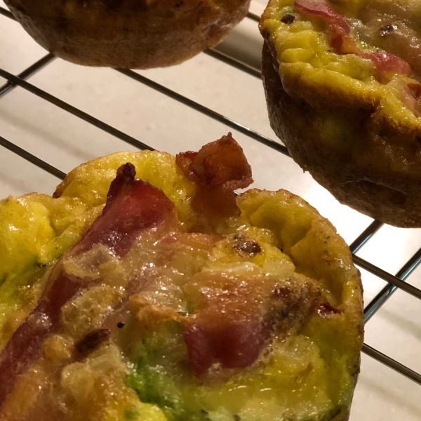 Bacon and Egg Muffins
