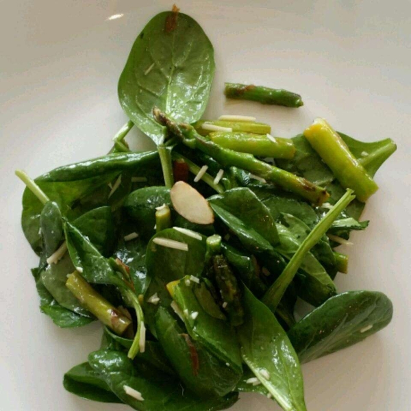 Grilled Asparagus Salad