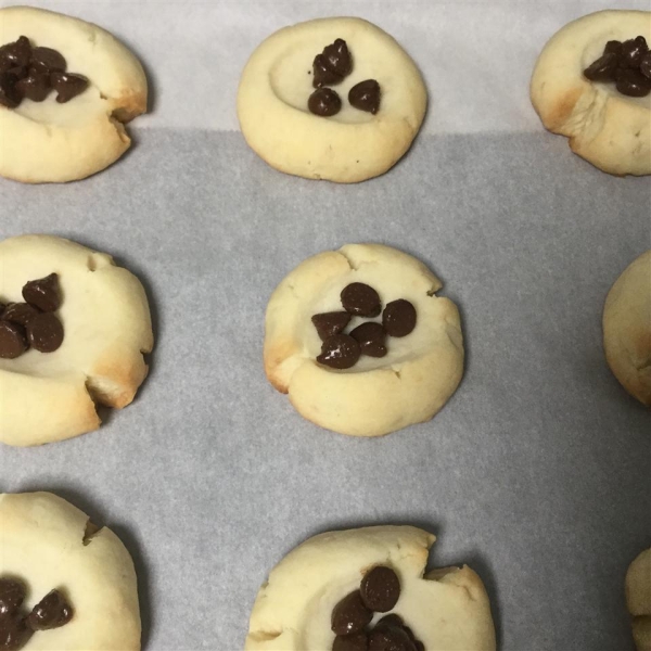 Bird's Nest Tea Cakes