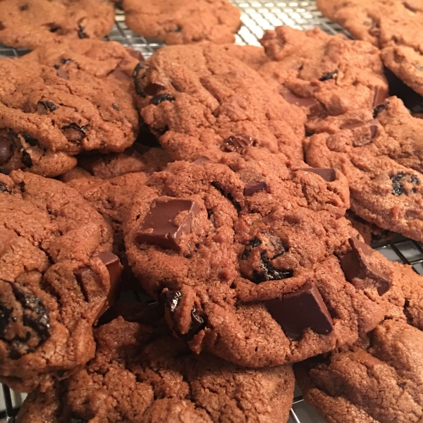 Lots of Chocolate Cherry Cookies