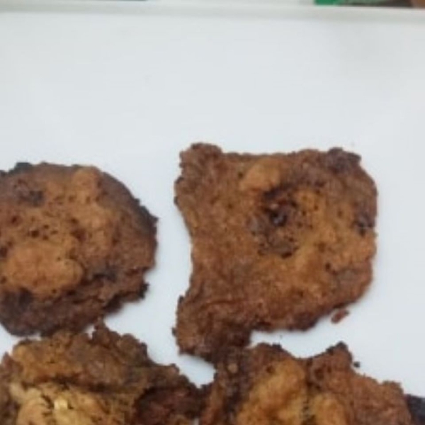 Granola-Chocolate Cookies