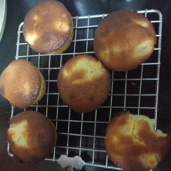 Pineapple Ricotta Muffins