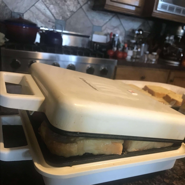 Easy French Toast Waffles