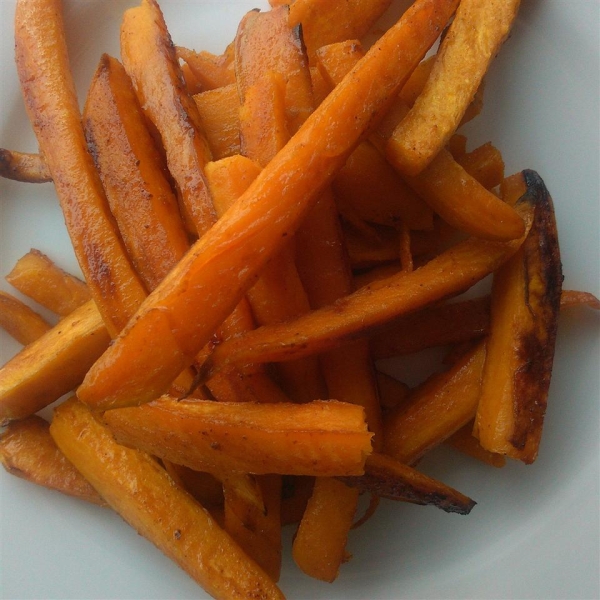 Sweet and Spicy Sweet Potato Baked Fries!