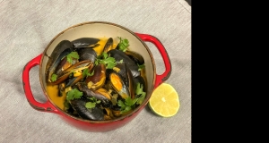 Mussels in Lime-Coconut Broth