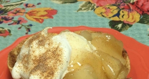 Apple Pie a la Mode Taco Cup