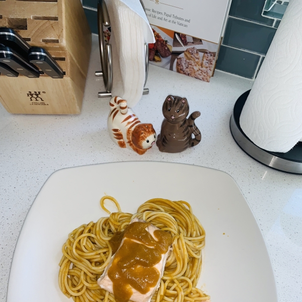Red Pepper-Salmon Pasta