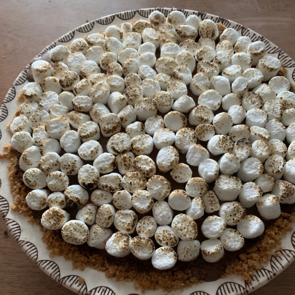 S'more Ice Cream Pie