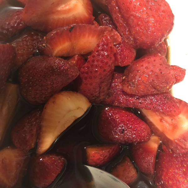 Strawberries with Balsamic Vinegar