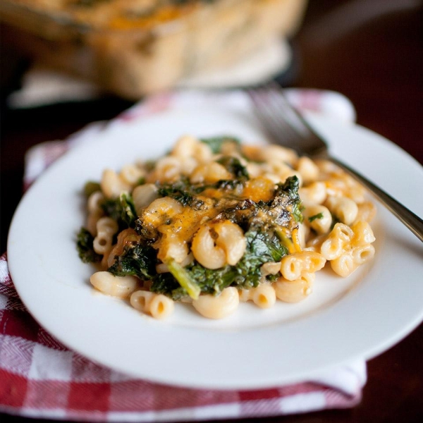 Kale & Poblano Mac N' Cheese
