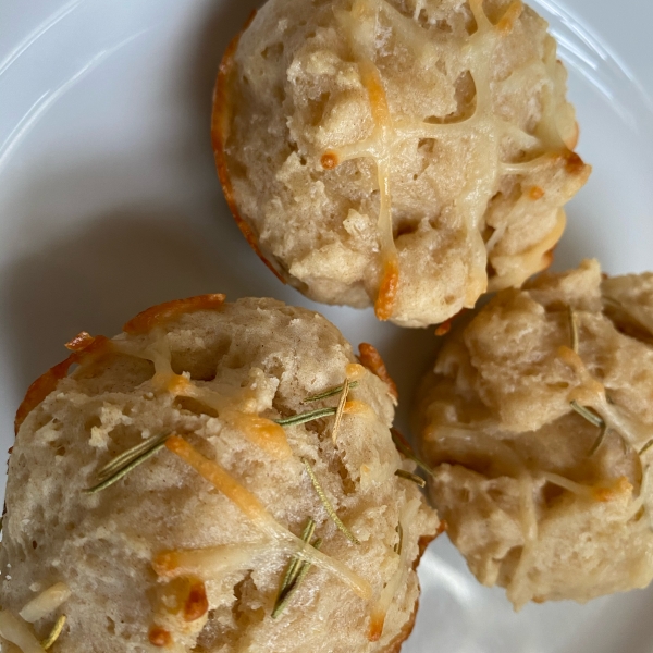 Miss Betty's Super Quick Dinner Rolls