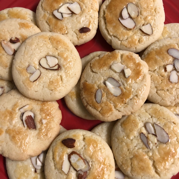 Almond Cookies (Dim Sum Variety)