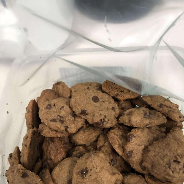 Famous Amos Chocolate Chip Cookies