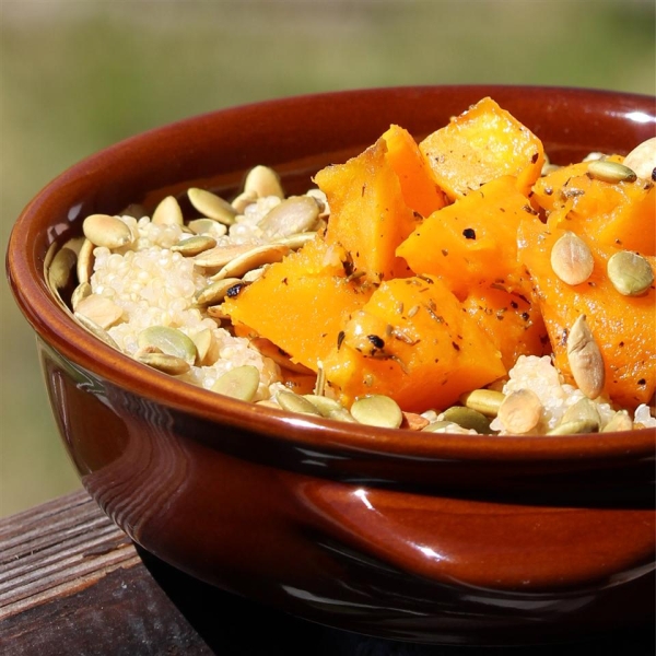 Roasted Butternut Squash Quinoa with Pumpkin Seeds