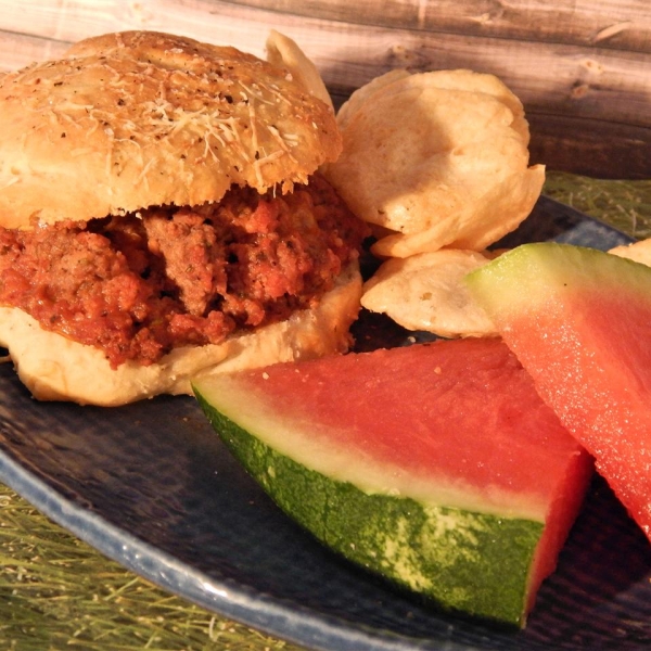 Quick and Easy Pizza Burgers