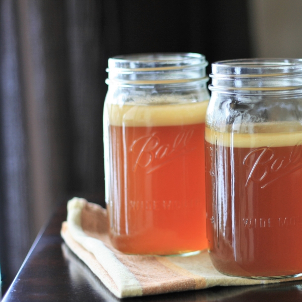 Instant Pot® Beef Bone Broth