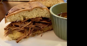 Slow Cooker Shredded Beef Sandwiches
