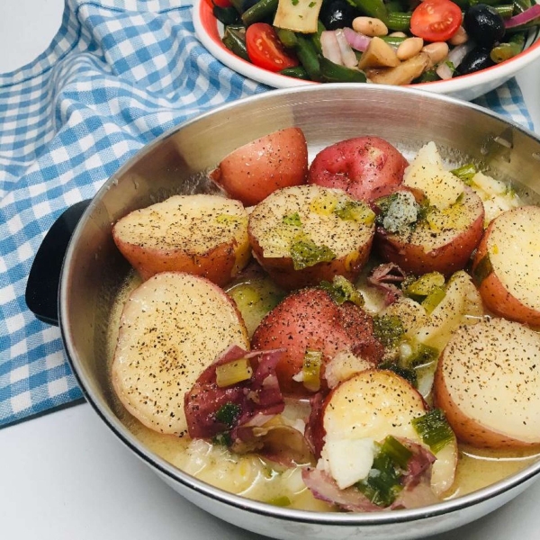 New Potatoes in Butter Sauce