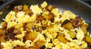 Spicy Potatoes and Scrambled Eggs