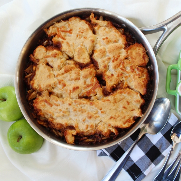 Apple and Cheddar Skillet Cake