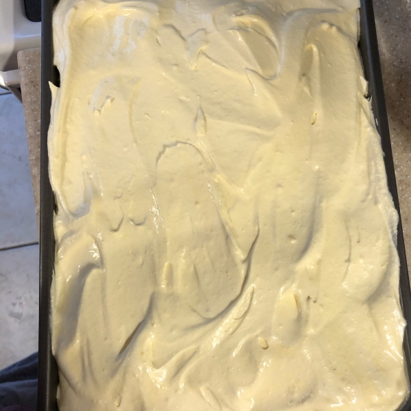 Lemon Cooler Cream Cake