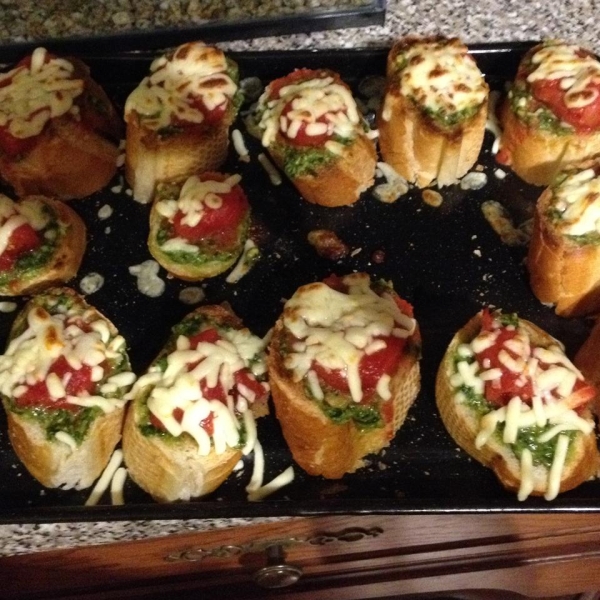 Basil Pesto Bread
