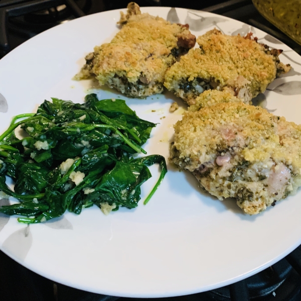 Crunchy Baked Pesto Chicken Thighs