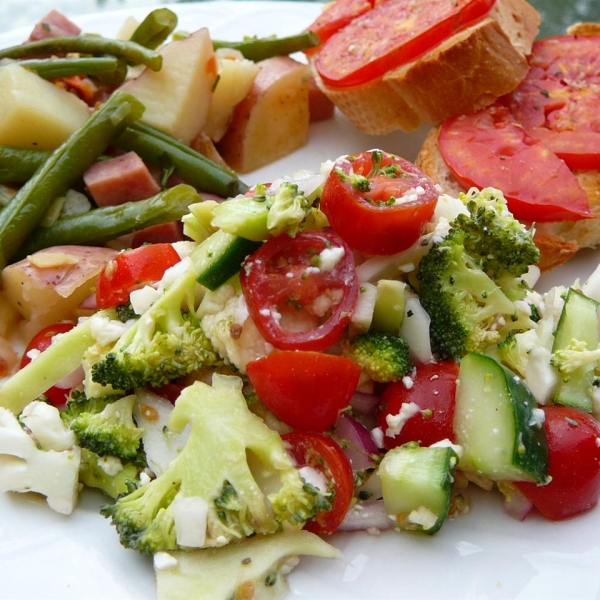 Greek Veggie Salad