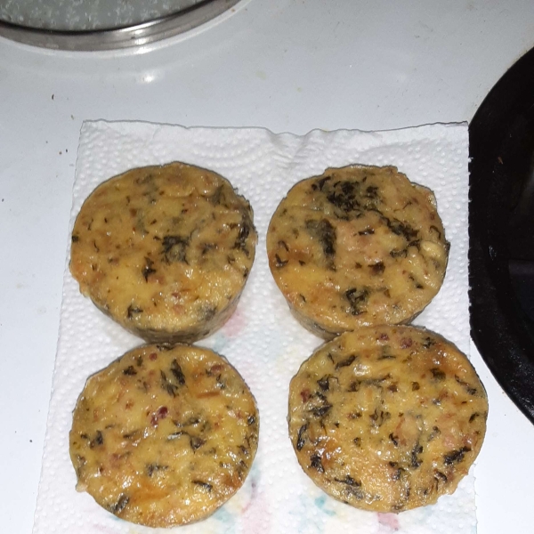Cindy's Tuna, Spinach, and Bacon Quiche