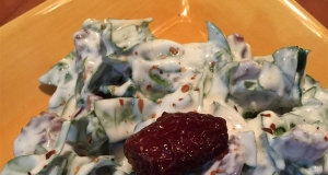 Date and Spinach Salad