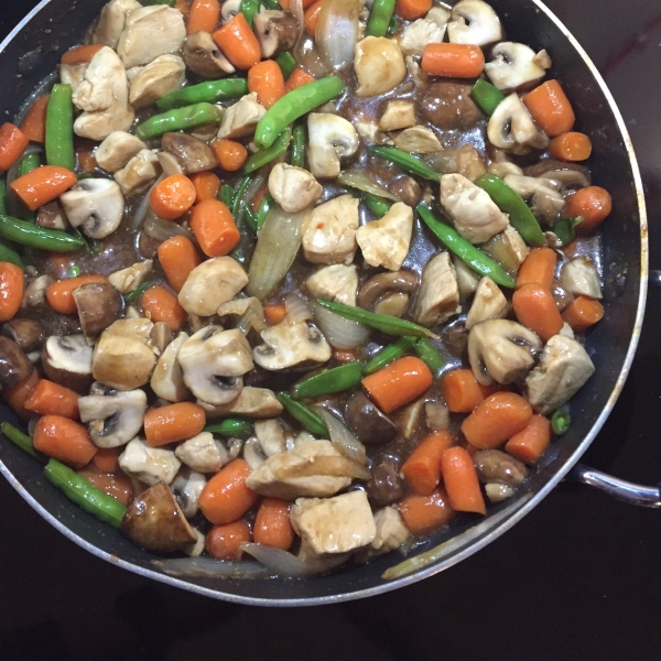 Stir-Fry Chicken and Vegetable Delight