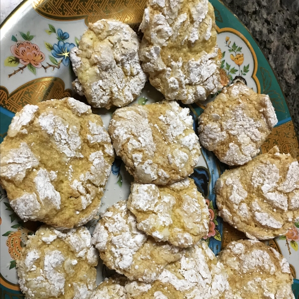 Lemon Snowflake Cookies
