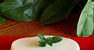 Haupia (Hawaiian Coconut Pudding)