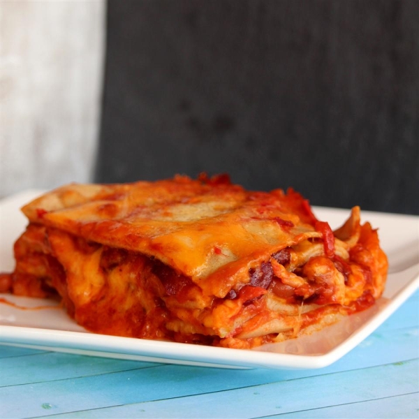 Ooey Gooey Chili Mac Lasagna