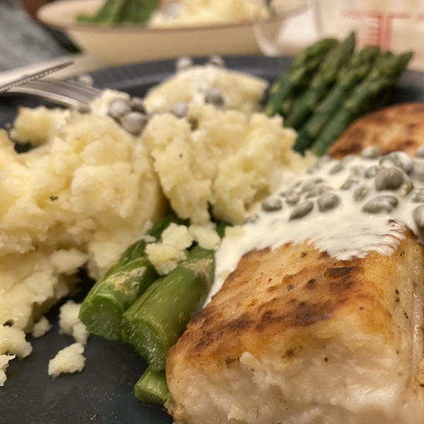 Grilled Mahi Mahi with Lemon Caper Sauce