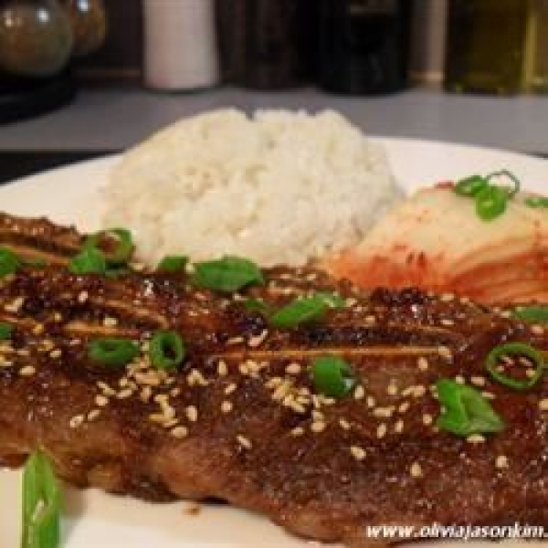 Kalbi (Korean Marinated Short Ribs)