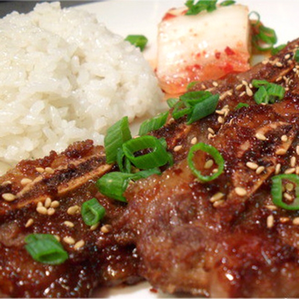 Kalbi (Korean Marinated Short Ribs)